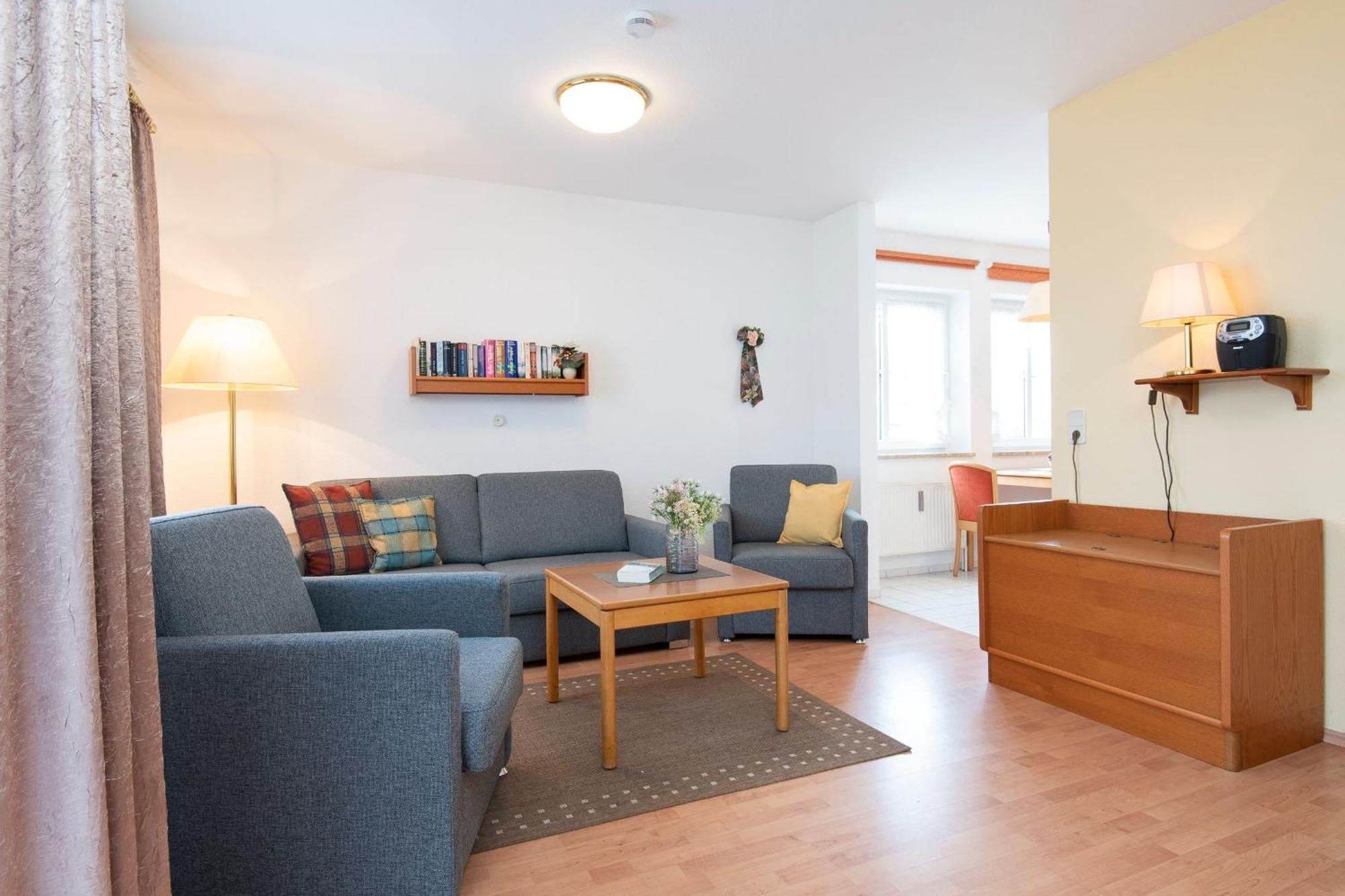 Ferienwohnung Ostseebutt Mit Terrasse Im Kaiserhof 2 Kellenhusen Buitenkant foto